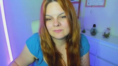 KittenGingerxo live cam on Cam4