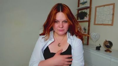 KittenGingerxo live cam on Cam4