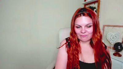 KittenGingerxo live cam on Cam4