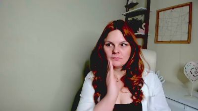 KittenGingerxo live cam on Cam4