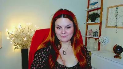 KittenGingerxo live cam on Cam4