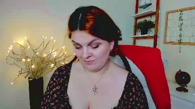 KittenGingerxo live cam on Cam4
