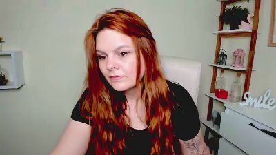 KittenGingerxo live cam on Cam4