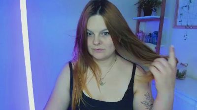 KittenGingerxo live cam on Cam4