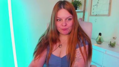 KittenGingerxo live cam on Cam4
