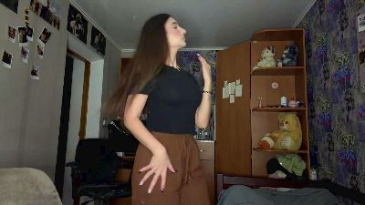 KittyNoSkirty live cam on Cam4
