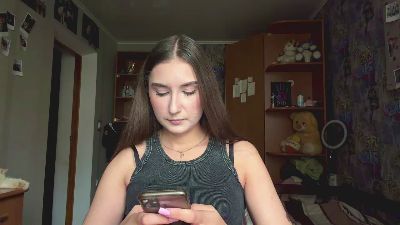 KittyNoSkirty live cam on Cam4