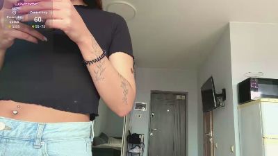 KittyNoSkirty live cam on Cam4