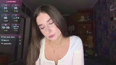 KittyNoSkirty live cam on Cam4