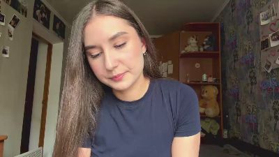 KittyNoSkirty live cam on Cam4