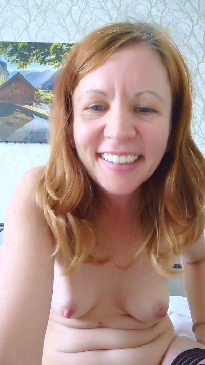 Kitty_6_6_6 live cam on Cam4