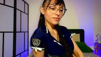 Kitty_Prettyy live cam on Cam4