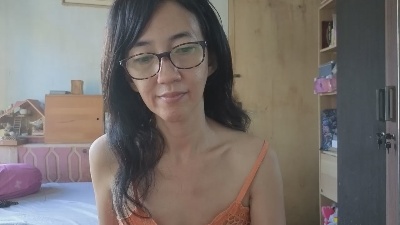 Kittyanaa live cam on Cam4