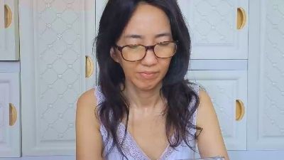 Kittyanaa live cam on Cam4