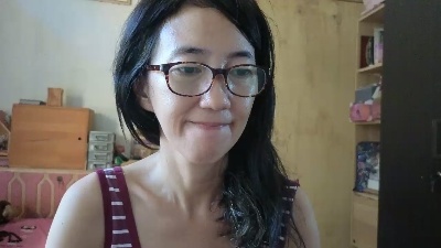 Kittyanaa live cam on Cam4