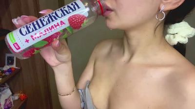 KiyokoBonardi live cam on Cam4