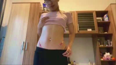 KiyokoBonardi live cam on Cam4
