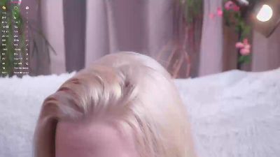 KiyokoMarden live cam on Cam4