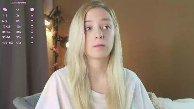 KiyokoMarden live cam on Cam4