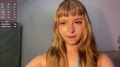 KizzieFrenger live cam on Cam4