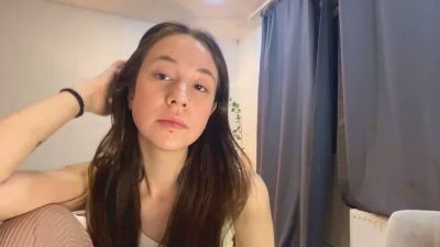 KizzieLudwick live cam on Cam4
