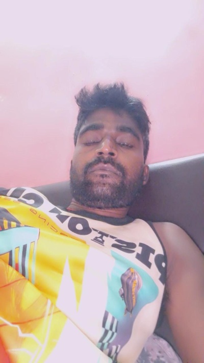 Kkshan8901 live cam on Cam4