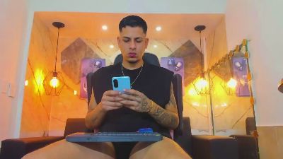 Klar_Blessed live cam on Cam4