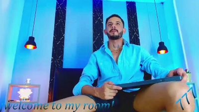 Klark_kent live cam on Cam4