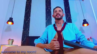 Klark_kent live cam on Cam4
