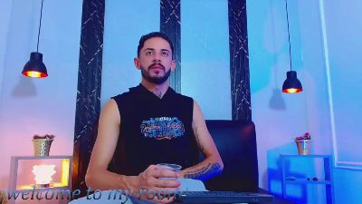 Klark_kent live cam on Cam4
