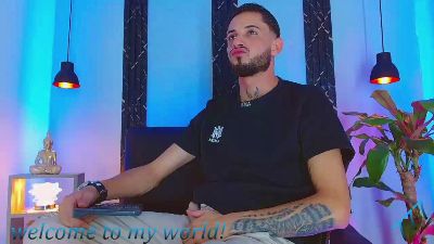Klark_kent live cam on Cam4