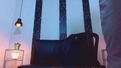 Klark_kent live cam on Cam4