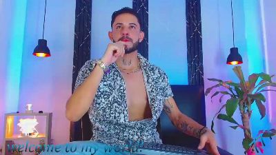 Klark_kent live cam on Cam4