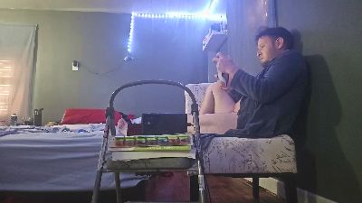 Klasick69 live cam on Cam4
