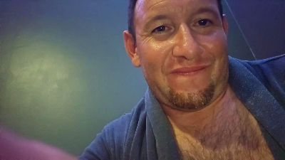Klasick69 live cam on Cam4