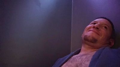 Klasick69 live cam on Cam4