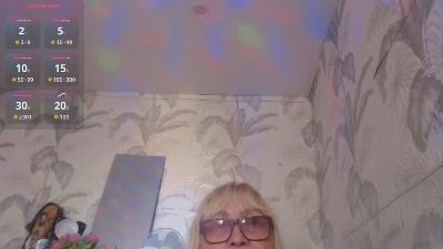 Kleopatra675 live cam on Cam4