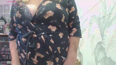 Kleopatra675 live cam on Cam4