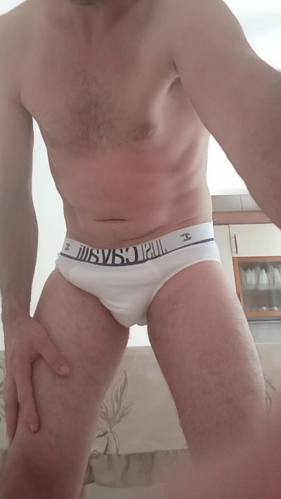 Kley85 live cam on Cam4