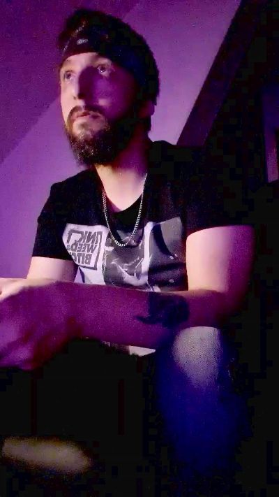 Knutberserker live cam on Cam4