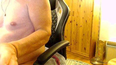 Kobold62 live cam on Cam4
