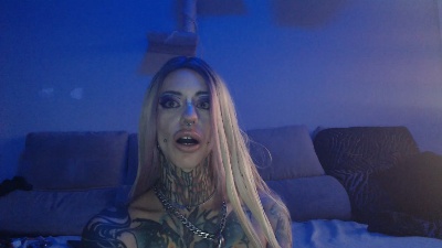 KoleraRabika live cam on Cam4