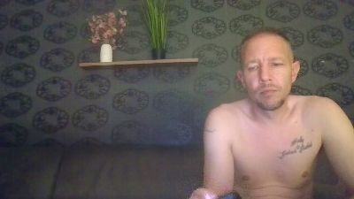 Koppeltje84 live cam on Cam4