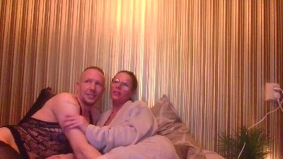 Koppeltje84 live cam on Cam4