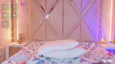 Kora_grace live cam on Cam4