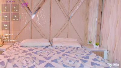 Kora_grace live cam on Cam4