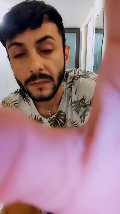 Kornelro live cam on Cam4
