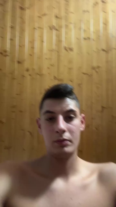 Kosmos30 live cam on Cam4