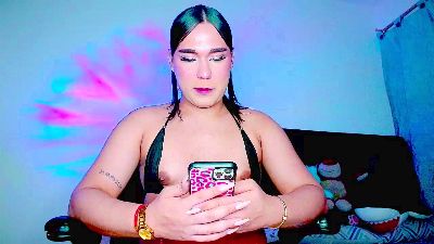 KrisWida22 live cam on Cam4