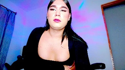 KrisWida22 live cam on Cam4